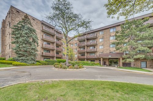 307-720 Wellington Ave, Elk Grove Village, IL, 60007-3344 | Card Image
