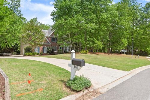 4425 Woodside Ct, Cumming, GA, 30041-9425 | Card Image