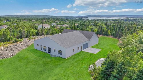 35 George Cyril Dr, Lawrencetown, NS, B2Z1E2 | Card Image