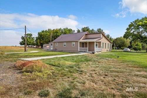 40 W 420 N, Shoshone, ID, 83352-5416 | Card Image