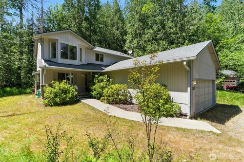 127 E Barnacle Boulevard, Shelton, WA, 98584 | Card Image