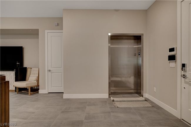 UNIT-201 - 9140 Las Manaitas Ave, Condo with 3 bedrooms, 3 bathrooms and null parking in Las Vegas NV | Image 6