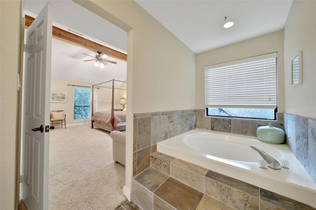 10 Featherfall Pl, House other with 4 bedrooms, 4 bathrooms and 2 parking in Spring TX | Image 24