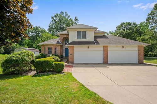 1581 Denise Dr, Copley, OH, 44321-2248 | Card Image