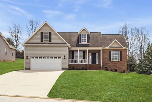 104 Josh Ct, Greer, SC, 29651-2100 | Card Image