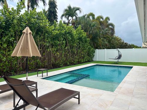 330 Sandalwood Lane, Boca Raton, FL, 33487 | Card Image