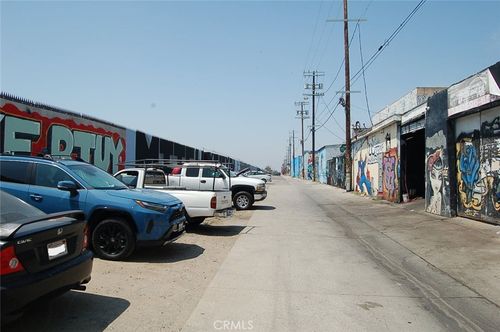 b-5414 Alhambra Avenue, Los Angeles, CA, 90032 | Card Image