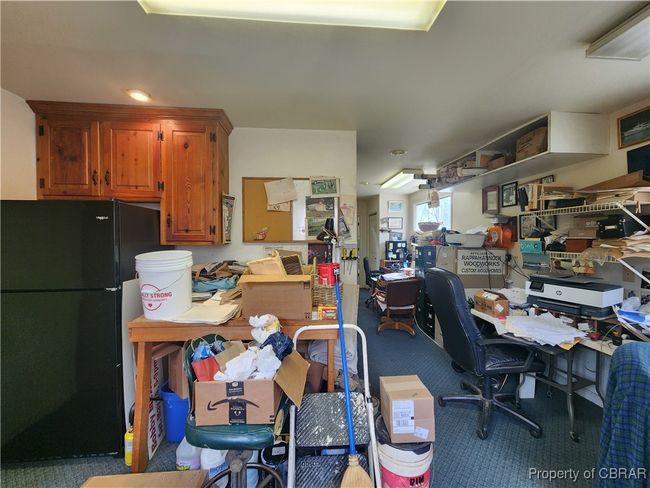 Office/Galley area | Image 26
