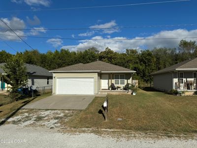 607 S Arch Street Street, House other with 3 bedrooms, 2 bathrooms and null parking in Carterville MO | Image 1