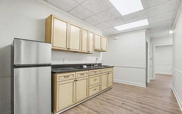 Commercial Lease in Sandy Springs 3