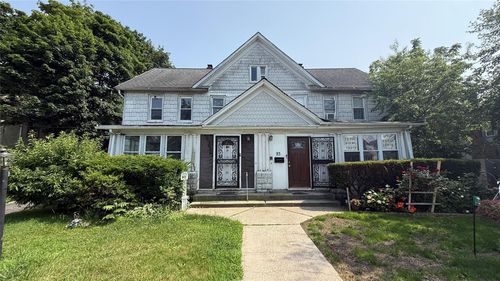 91 Lincoln Pl, Freeport, NY, 11520-2130 | Card Image