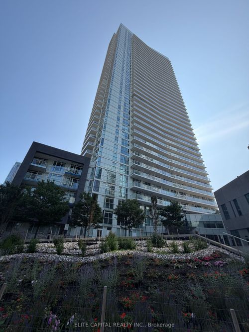 2805-75 Queens Wharf Rd, Toronto, ON, M5V0J8 | Card Image