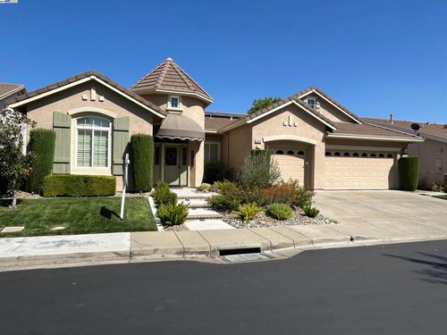 1034 Bismarck Ter, Brentwood, CA, 94513-6918 | Card Image