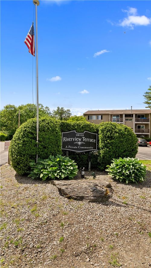 4-131 Fordson Ave, Cranston, RI, 02910-5969 | Card Image