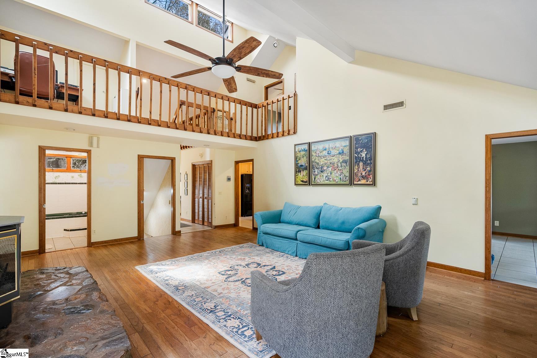 Residential in Seneca 5