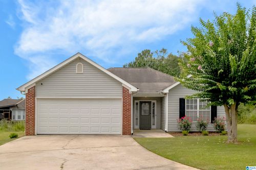 181 Cove Lndg, Calera, AL, 35040-3610 | Card Image