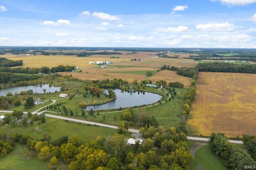 2238 E State Road 14, Silver Lake, IN, 46982 | Card Image