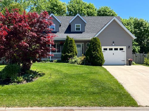 453 8th Ave E, Owen Sound, ON, N4K6S8 | Card Image