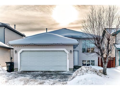 8317 171a Ave Nw, Edmonton, AB, T5Z3E4 | Card Image