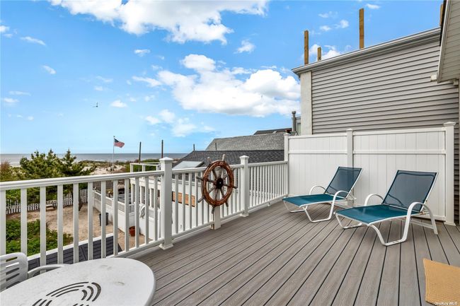 839 Oceanfront, House other with 2 bedrooms, 2 bathrooms and null parking in Long Beach NY | Image 27