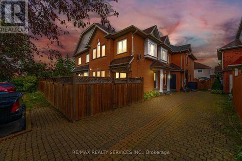 27 Rain Lily Lane, Brampton, ON, L6R1S4 | Card Image