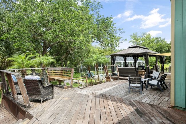 548 Cross Creek Cir, House other with 3 bedrooms, 3 bathrooms and null parking in Sebastian FL | Image 22