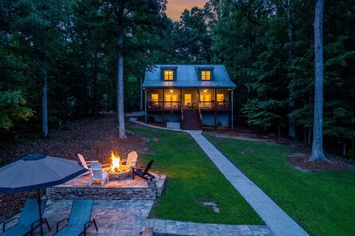 123 Whipporwill Ln, Eatonton, GA, 31024-6803 | Card Image