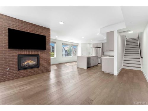 3695 Mariposa St, Denver, CO, 80211-3042 | Card Image