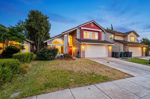 132 Henry Court, Tracy, CA, 95376 | Card Image