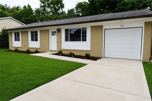 718 Ravenna Cir, Reynoldsburg, OH, 43068-1625 | Card Image