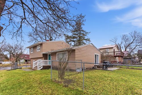 101 E Oregon Street, Kalispell, MT, 59901 | Card Image