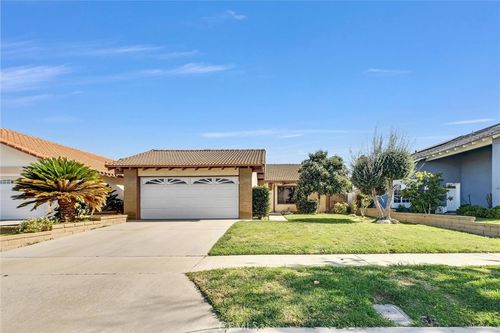 19922 Rainbow Way, Cerritos, CA, 90703-7857 | Card Image