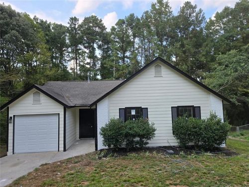 2884 Kevin Ln, Jonesboro, GA, 30236-2830 | Card Image