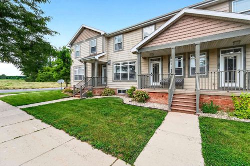203 Wyalusing Dr, Madison, WI, 53718-3303 | Card Image