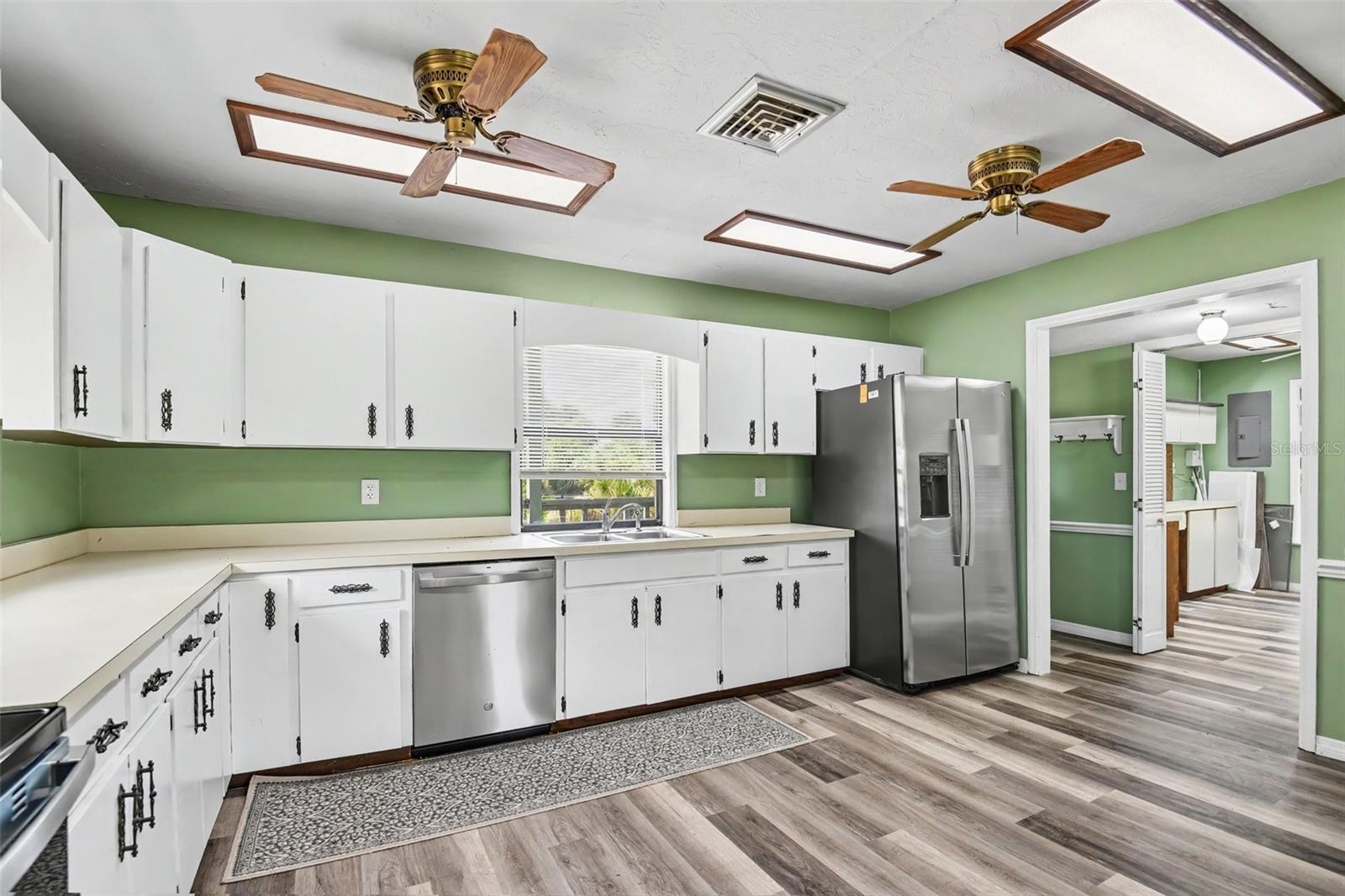 Residential in ENGLEWOOD 4