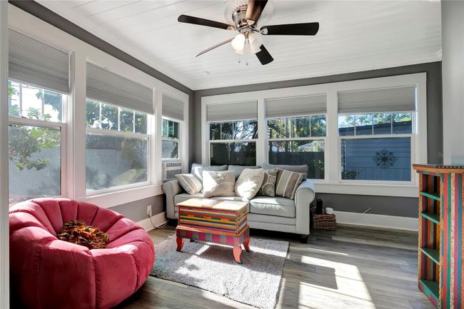 sunroom/bonus room | Image 10