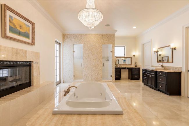 8860 Sw 112th St, House other with 7 bedrooms, 6 bathrooms and null parking in Miami FL | Image 35