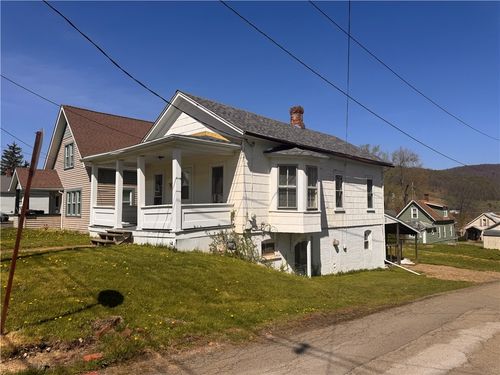 49 Cornen St, Bradford, PA, 16701-1711 | Card Image