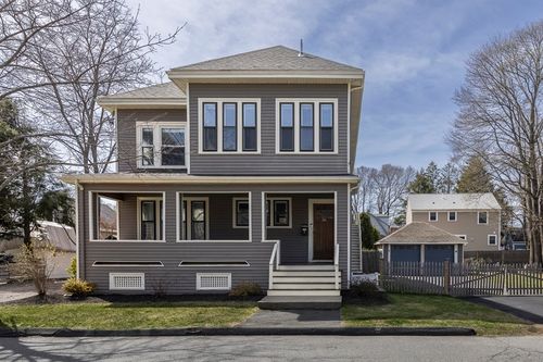 2-26 Cedar St, Marblehead, MA, 01945-1944 | Card Image