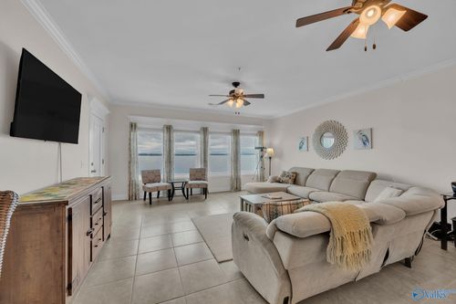 apt-210-5590 Bay Village Dr, Athens, AL, 35611-3713 | Card Image