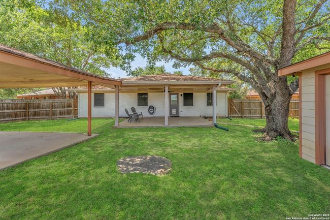 139 Navajo Cir, House other with 3 bedrooms, 1 bathrooms and null parking in Cibolo TX | Image 34