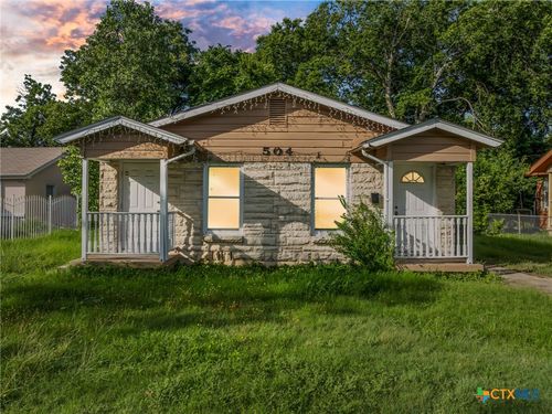 504 Blake St, Killeen, TX, 76541-7220 | Card Image