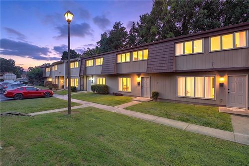 g-1811 Ashborough Cir, Marietta, GA, 30067 | Card Image