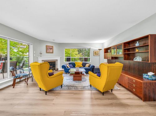 302-3670 Banff Crt, North Vancouver, BC, V7H2Y7 | Card Image