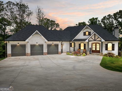 123 River Point Rd, Jackson, GA, 30233-3719 | Card Image