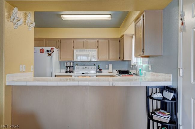2023 - 2725 S Nellis Blvd, Condo with 2 bedrooms, 2 bathrooms and null parking in Las Vegas NV | Image 15