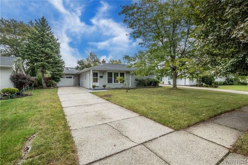 39 Mapleview Dr, Amherst, NY, 14226-2848 | Card Image