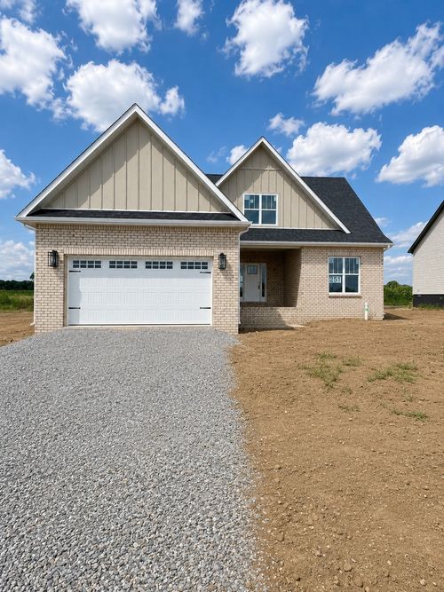 230 Low Plains Ln, Clarksville, TN, 37043-2164 | Card Image