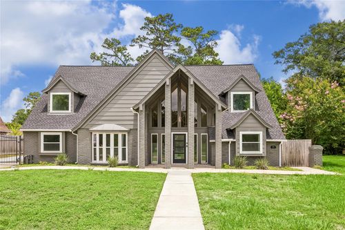 17922 Rolling Creek Dr, Houston, TX, 77090-1843 | Card Image