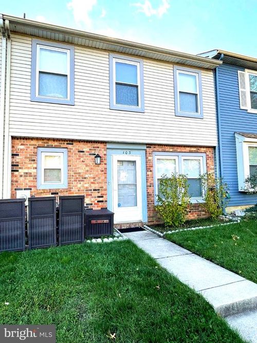103 Roberts Ln, MARLTON, NJ, 08053-1365 | Card Image